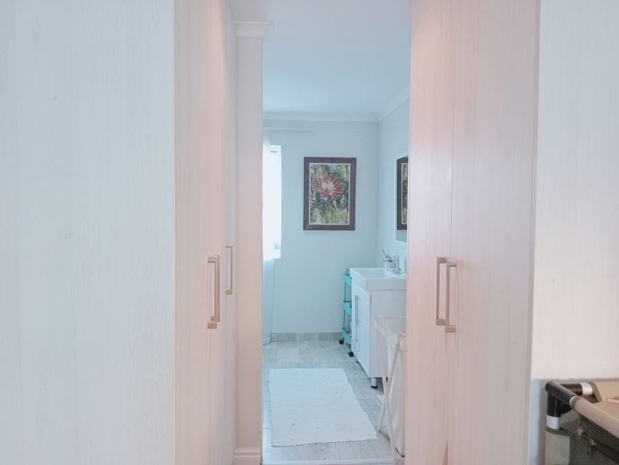 To Let 2 Bedroom Property for Rent in Onrus Western Cape